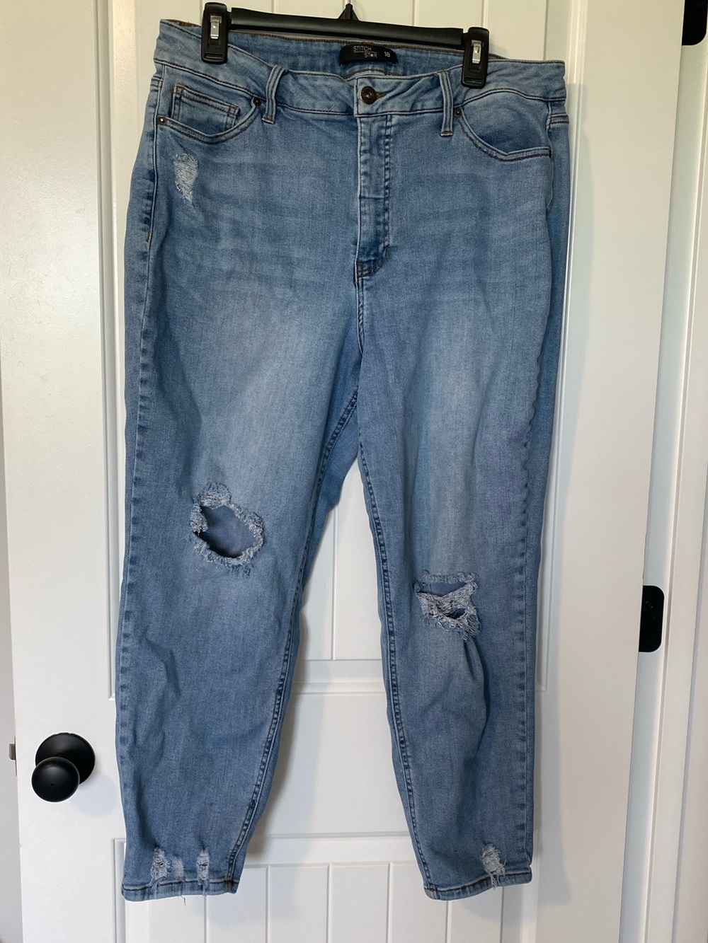Light Wash Distressed Jeans